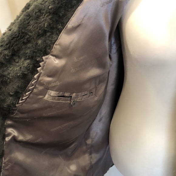 Closing my closet sale!
Dennis Basso faux fur coat - Picture 6 of 10